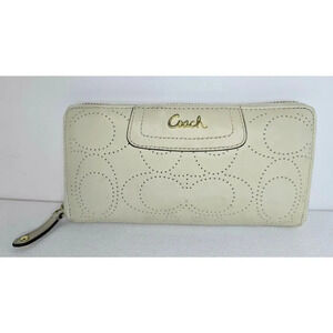 Coach Ashley Cream Perforated Zip Around Wallet Accordian Signature C Pattern